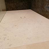 Duschwanne in Travertin Beige