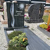 Einzel- und Familiengräber