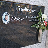 Urnennischen und Urnenstelen