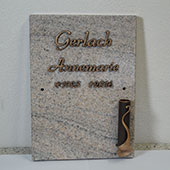 Urnennischen und Urnenstelen