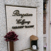 Urnennischen und Urnenstelen